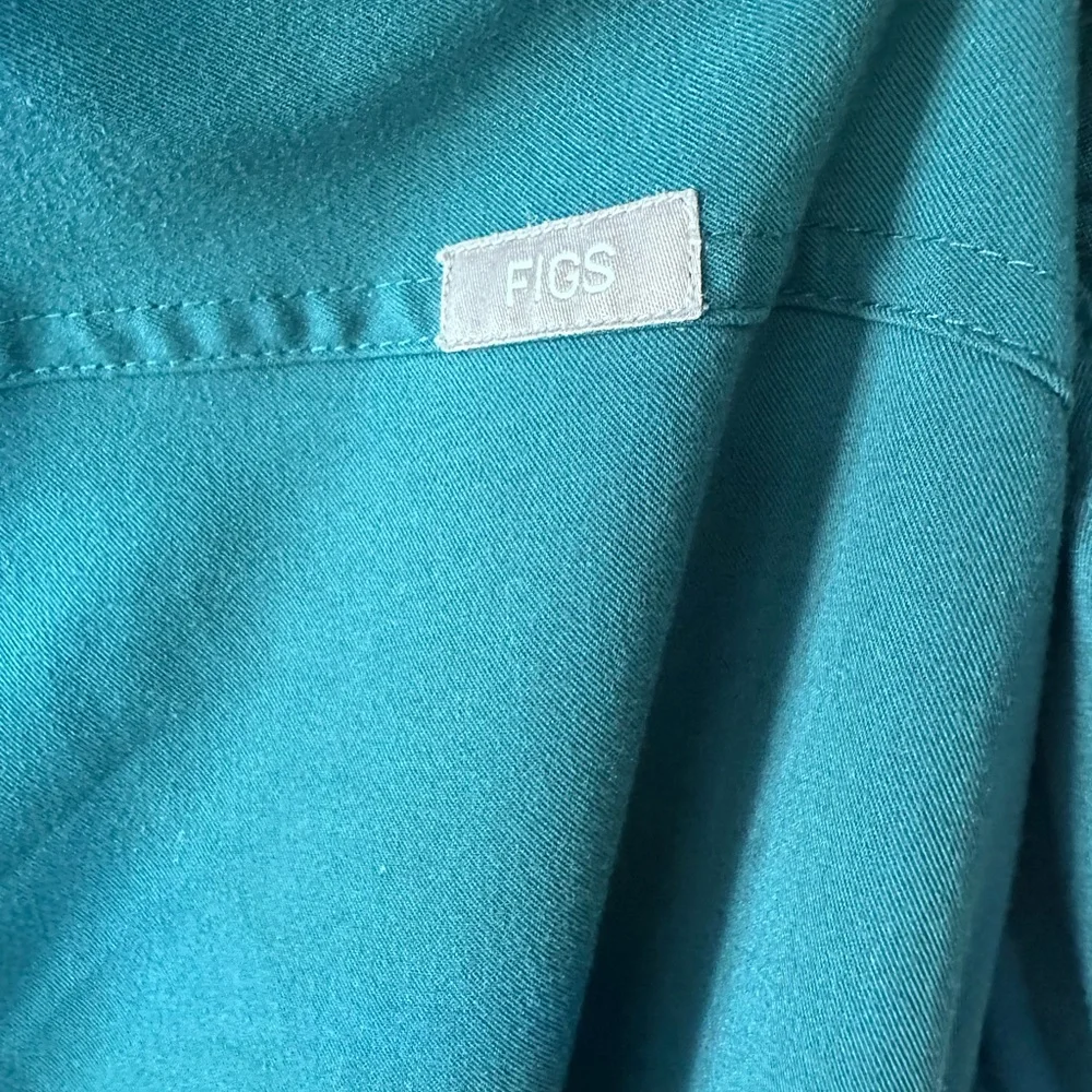 FIGS Kade Cargo Scrub Pants Caribbean Blue Technical Collection - Size XL Tall - Picture 7 of 9